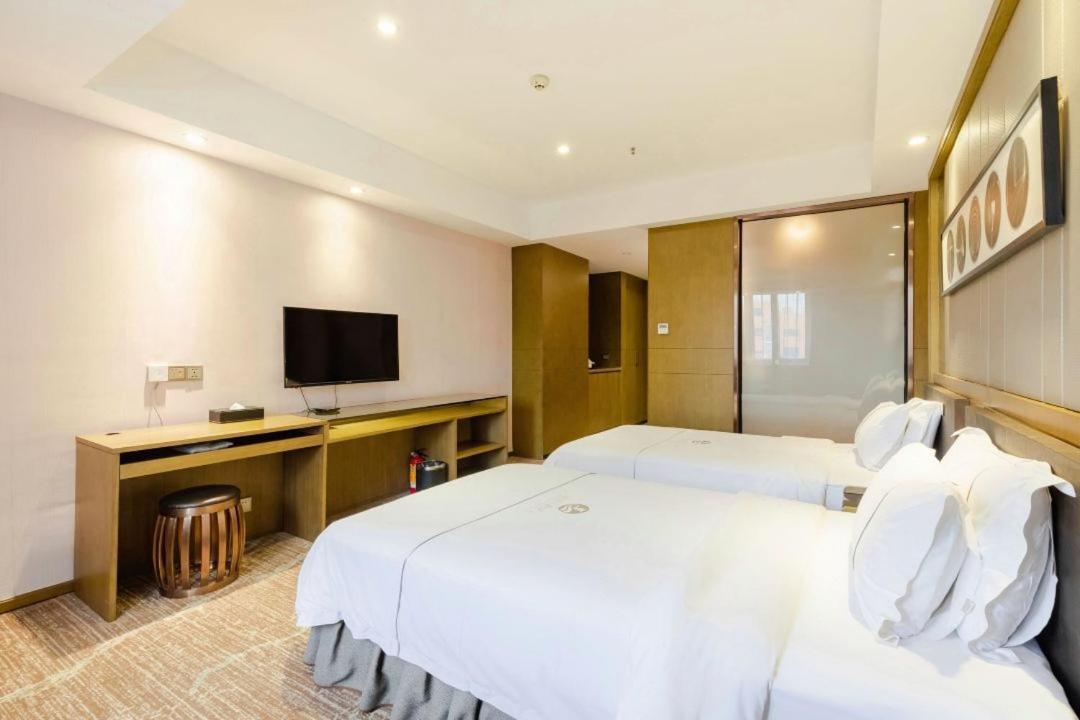Lnsail Hotel Shenzhen Luohu Port Railway Station Exterior foto