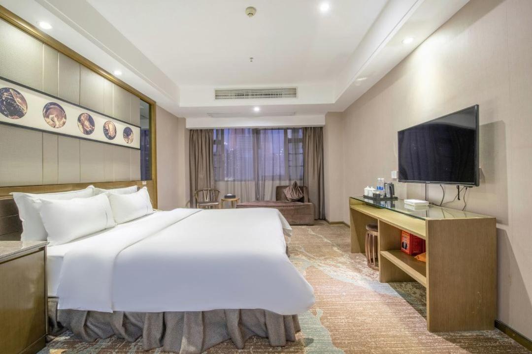 Lnsail Hotel Shenzhen Luohu Port Railway Station Exterior foto