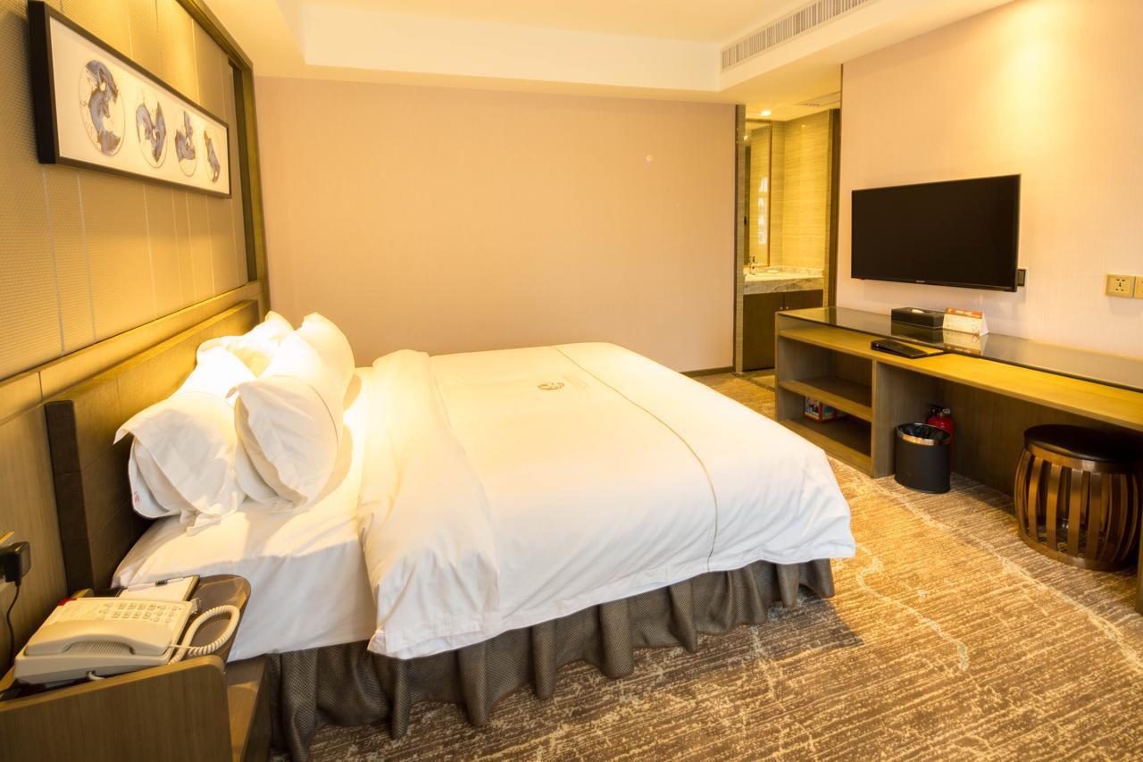 Lnsail Hotel Shenzhen Luohu Port Railway Station Exterior foto